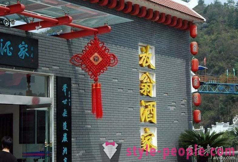 Fanven: Chinese restaurant over the precipice