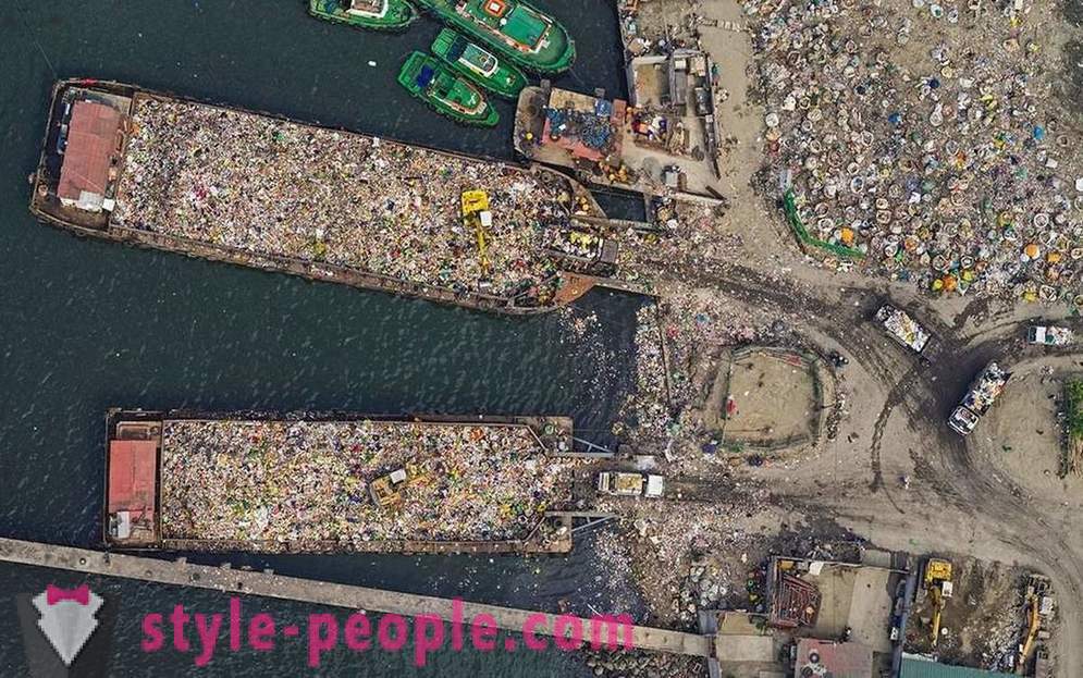 The slums of Manila bird's-eye view